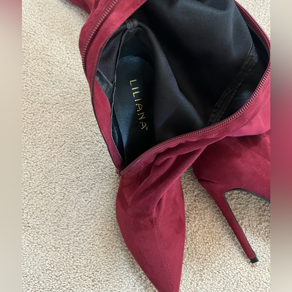 Liliana thigh high suede pointy toe maroon boot. Size 9 - Picture 5 of 6